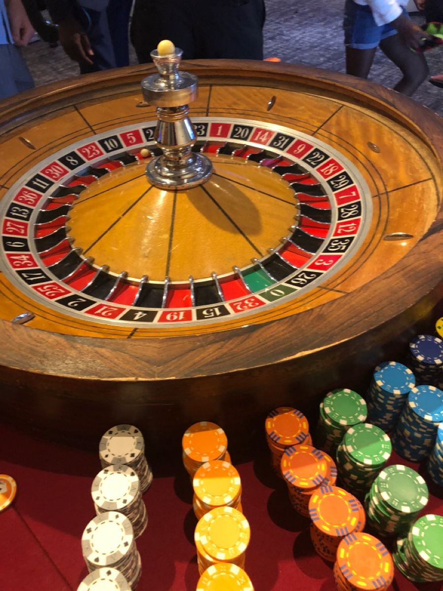 Blackjack 21 کھلاڑیوں کے لیے لائیو کیسینو سیکشن